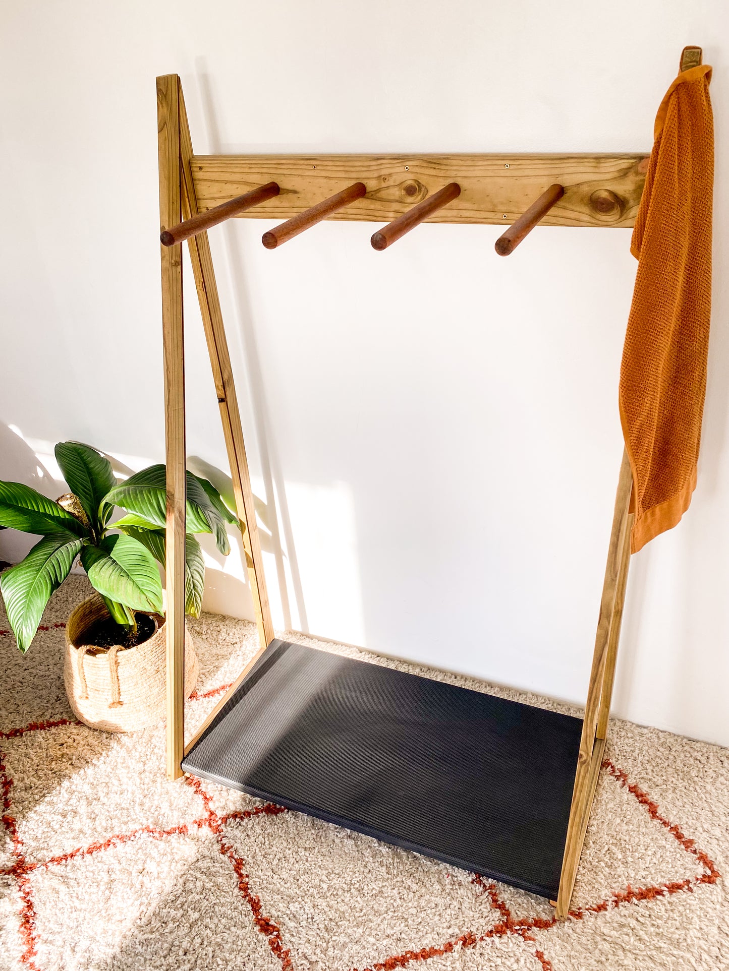 Outdoor Surfboard Rack | Surfboard Storage | Grandpa's Workshop