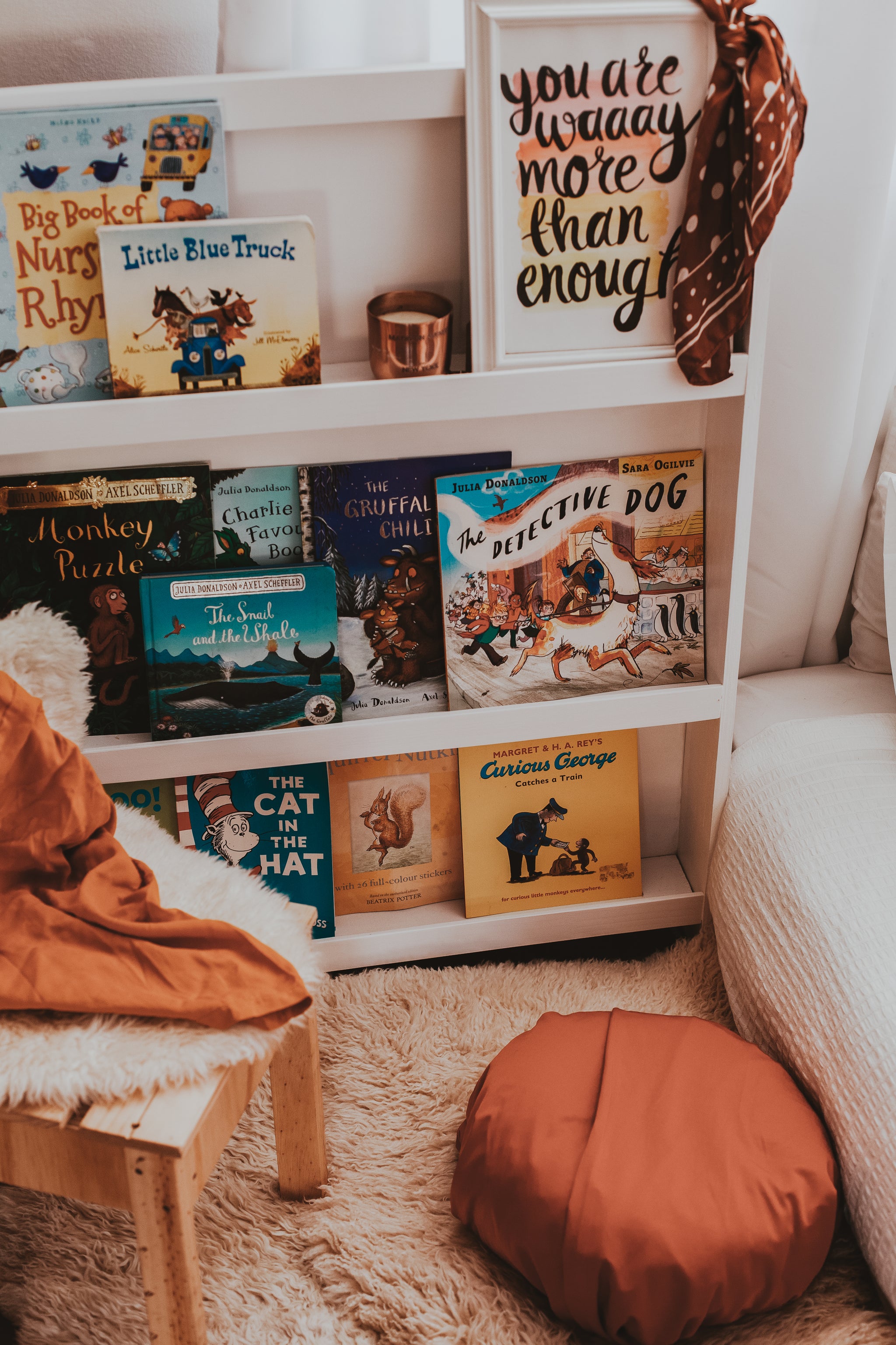 Classic Bookshelf | Reading Rack | Open Display | Grandpa's Workshop